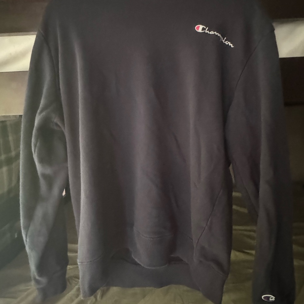 Champion Men's Classic Black Crewneck Sweater
